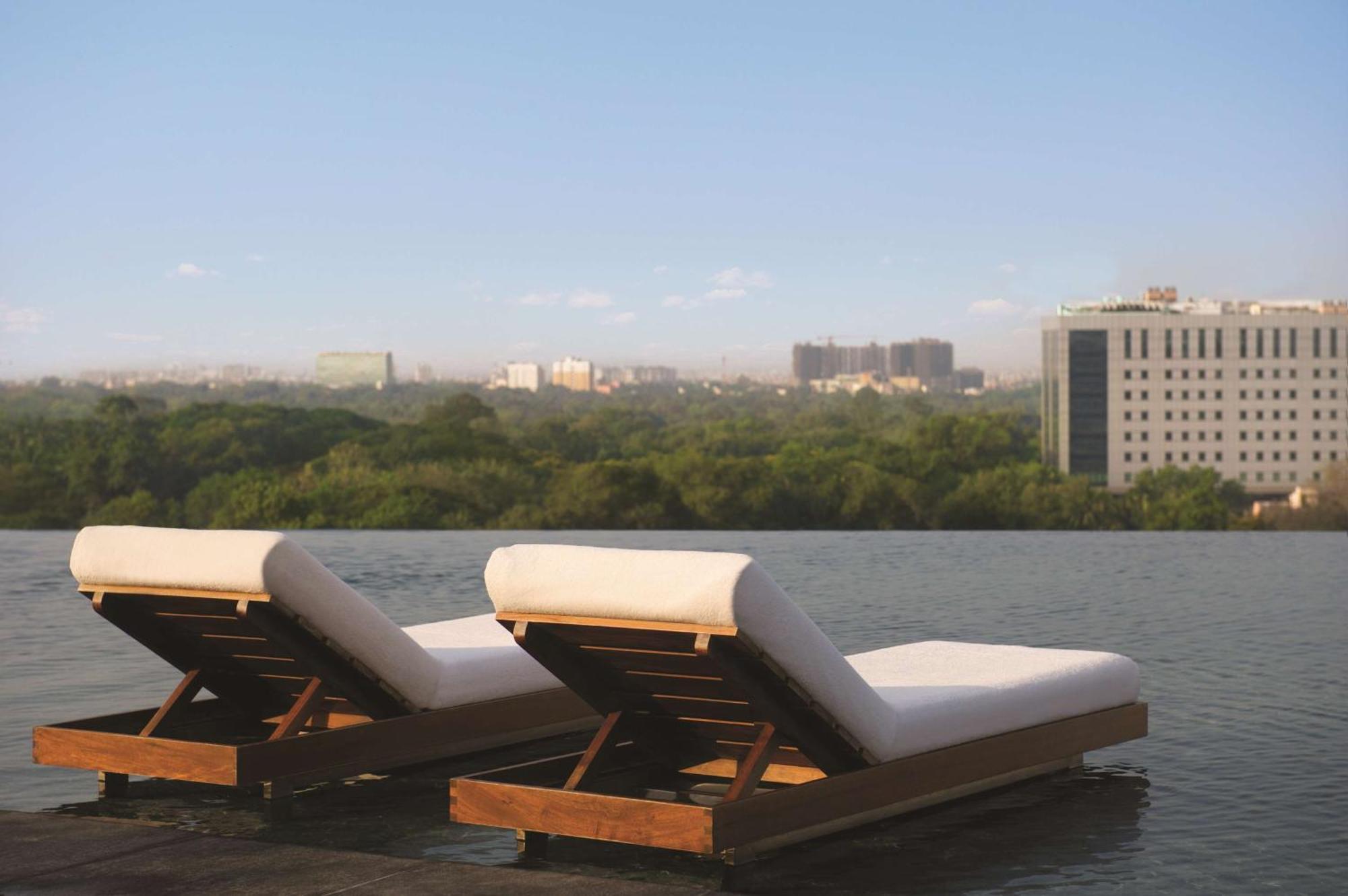 Hotel Park Hyatt Čennai Exteriér fotografie